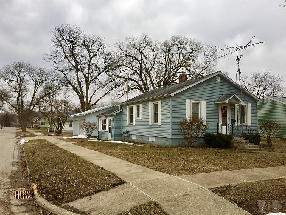 2nd image of 122 Wilkinson Ave