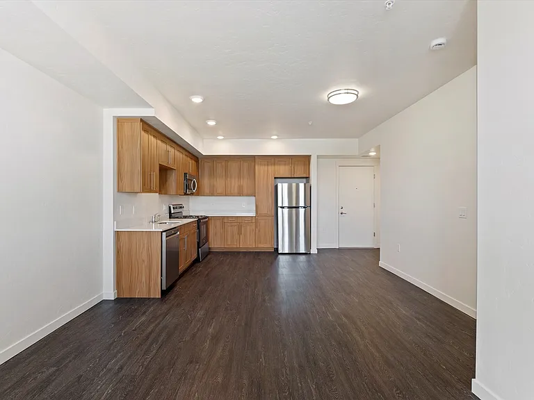 Denton Street Apartments — Photo 33