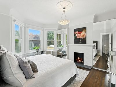 884 York St, San Francisco, CA, 94110