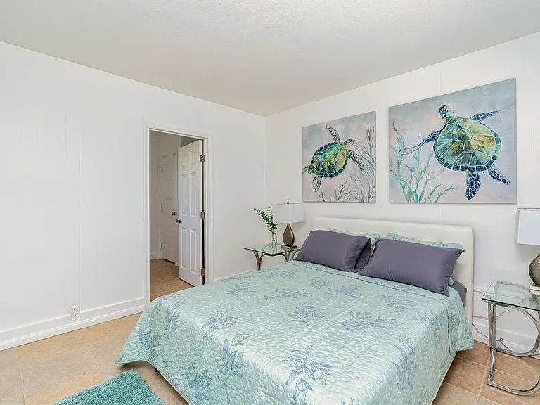 134 Tropicana Dr #1 — Photo 26