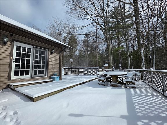 5th image of 4679 Cook Rd