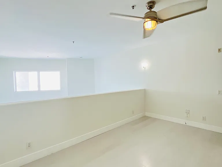 200 Pacific Coast Hwy #208 — Photo 16