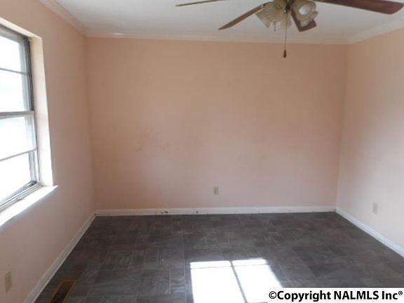 2nd image of 135 Humphrey Dr