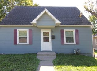 740 & 740-1/2 Sunset St #161F1C991, Iowa City, IA 52246