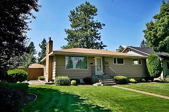 Landscaped and well maintained front yard 