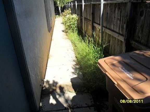 3rd image of 2204 Fairchild Dr