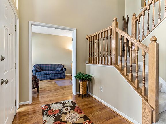 4th image of 6117 Round Tower Ln