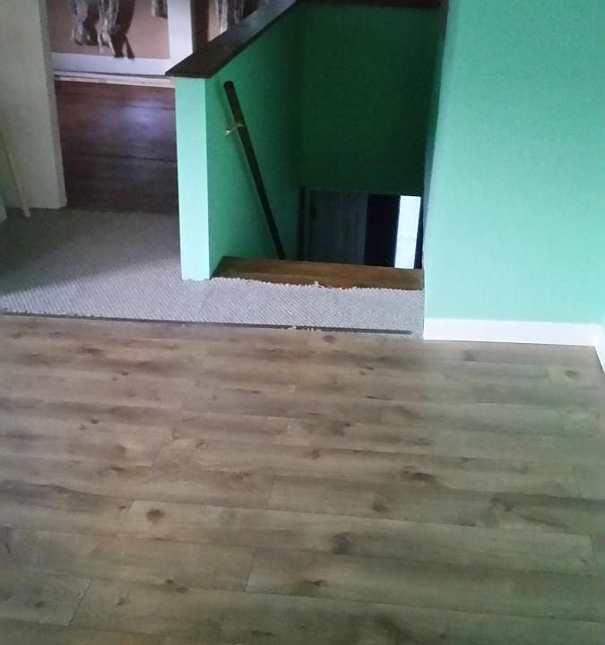 Sleeping Room     up and downstairs to front entrance