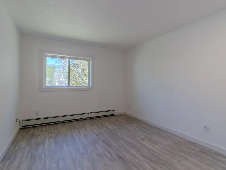 Ingalls Avenue Apartments — Photo 25