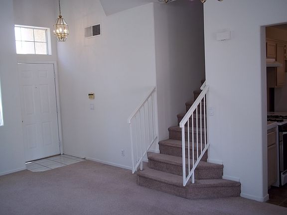4th image of 2223 Ramsgate Dr