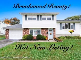 66 Brookwood Pkwy, Jackson, NJ 08527