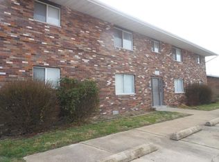 724 Patty Dr APT B, Maryville, IL 62062