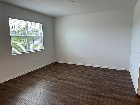 5th image of 2379 Garden Belle Dr