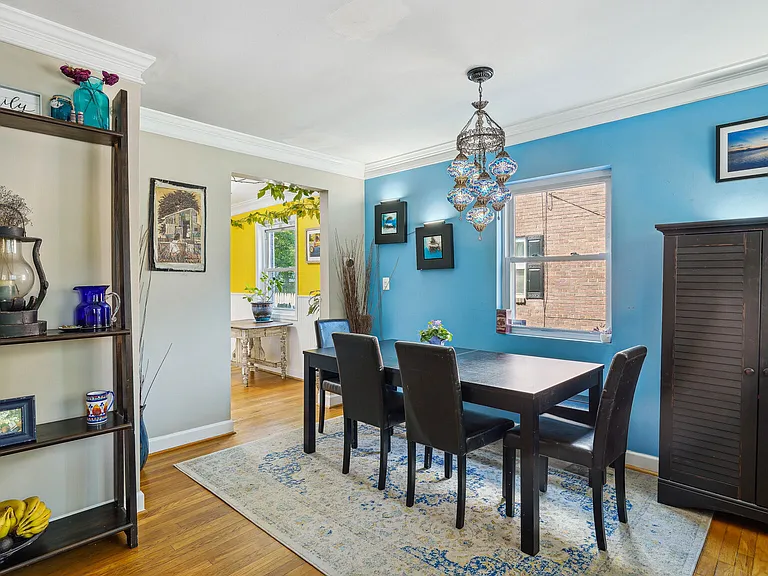 327 Ashby St #1 — Photo 8