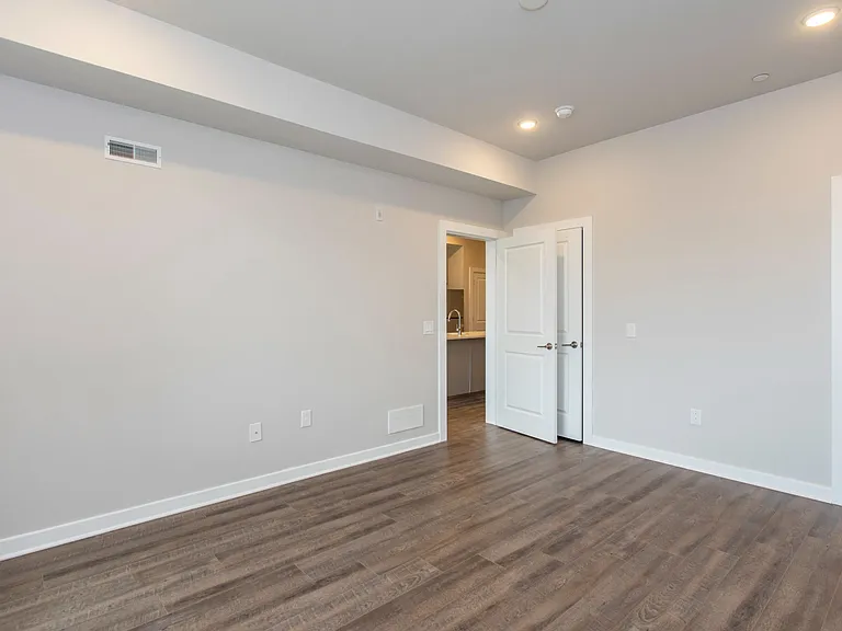 1227-29 N 7th St #3E — Photo 22