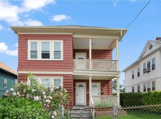 86 Rochambeau Ave FLOOR 3, Providence, RI 02906