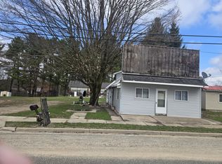2582 E Michigan St, Free Soil, MI 49411