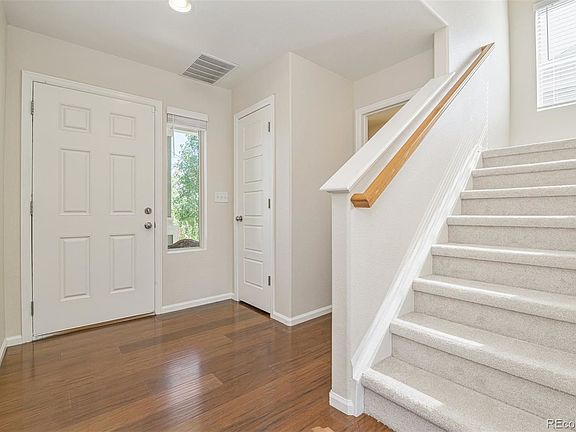 4th image of 10499 Worchester Dr