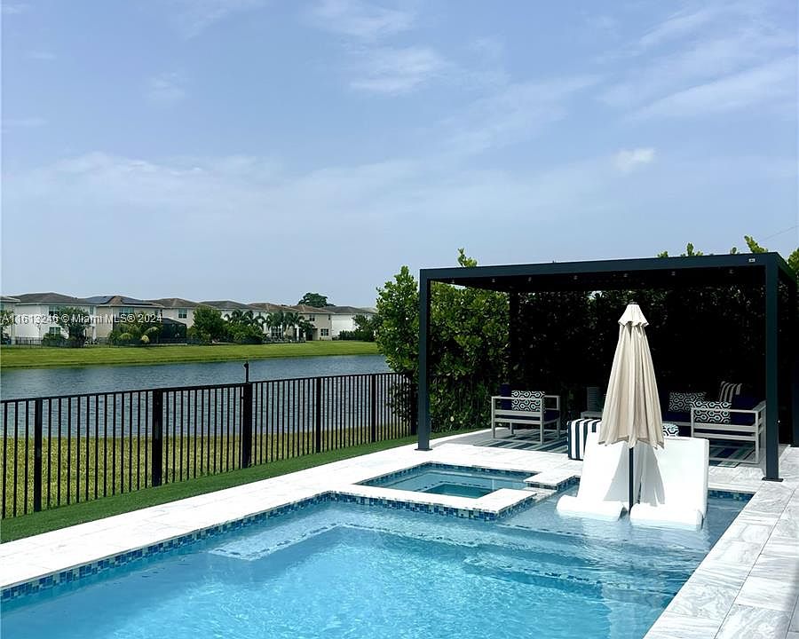 1st image of 1171 Veleiros Blvd