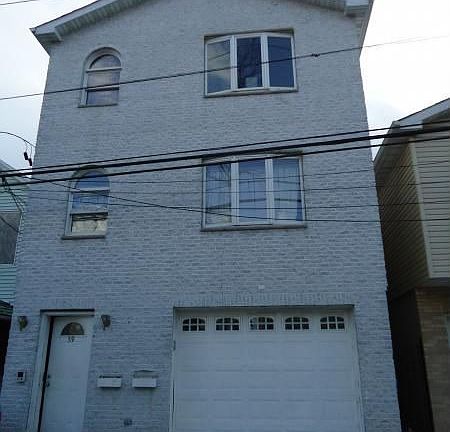 5th image of 39 Oxford Ave