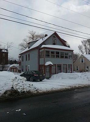 3rd image of 222 Boutelle St