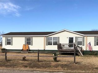 492 Wild Horse Ln, Stephenville, TX 76401