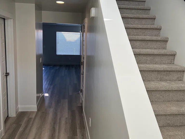 4170 E Phobos Ln — Photo 4