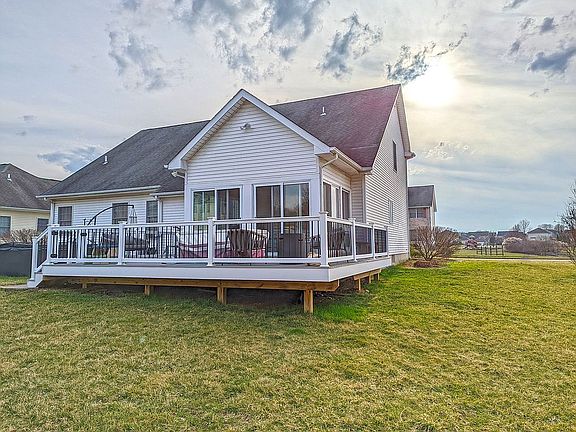 4th image of 217 Megan Dr