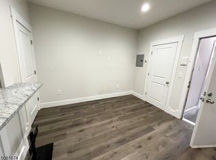 79 Ferry St #1, Newark, NJ 07105