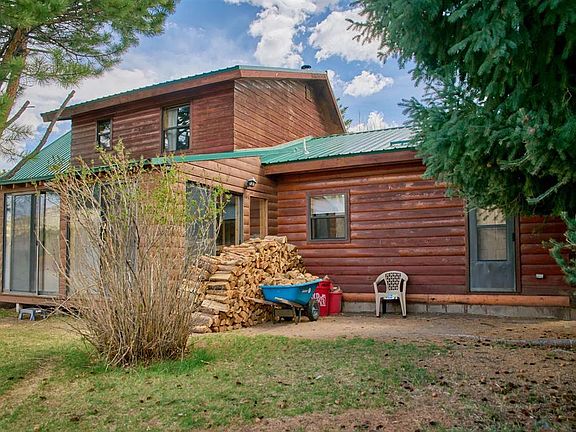 2nd image of 143 Rio Vista Cir