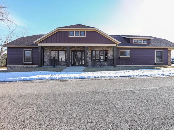 100 6th Ave, Arthur, ND 58006