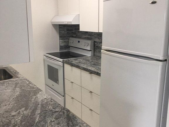 4th image of 8950 NE 8th Ave APT 414