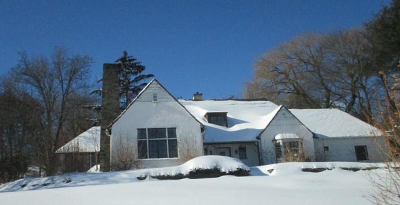 1st image of 203 S Glen Ave