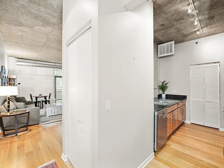 125 E 13th St #515 — Photo 16