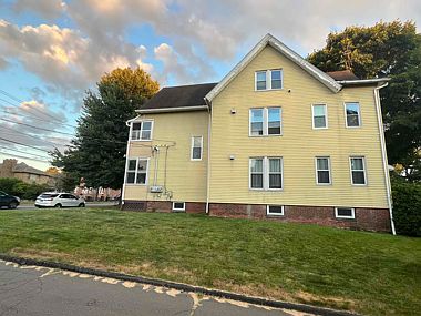 2nd image of 175 Ridge Rd #177