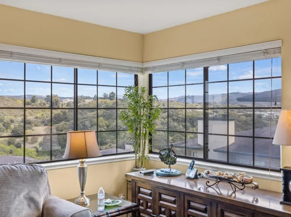 542 Pheasant Rdg, Monterey, CA 93940
