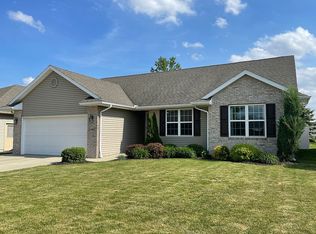 2421 Bluestone Dr, Findlay, OH 45840