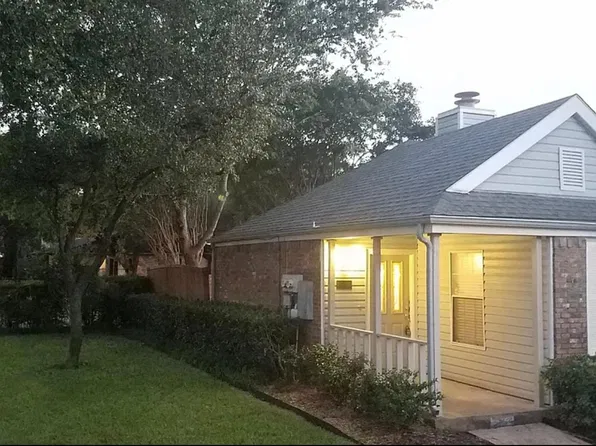 3143 Royal Ln, Dallas, TX 75229