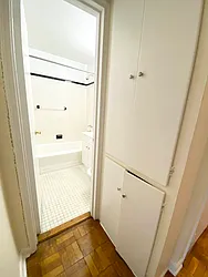 Rented by Manhattan Realty Group