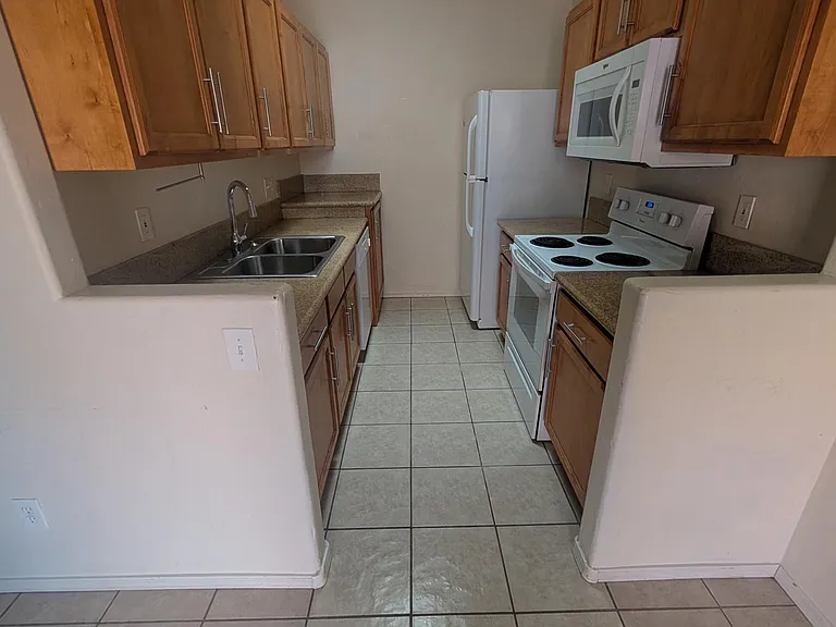 831 E Hedrick Dr #2 — Photo 6