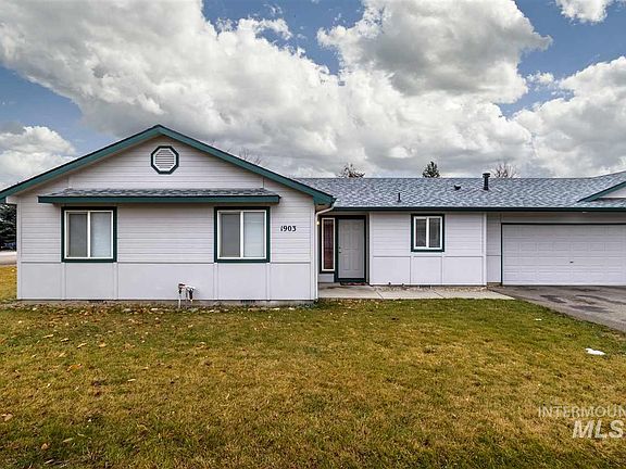 3rd image of 1903/1905 S Ash Park Ln