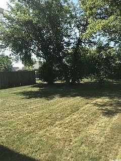 3rd image of 621 Beryl Ave