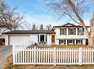9383 W Columbia Pl, Lakewood, CO 80227