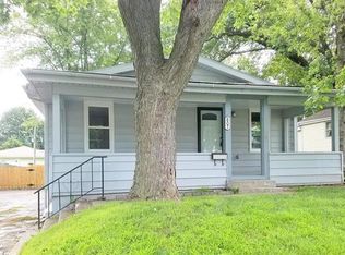 807 George St, Wood River, IL 62095