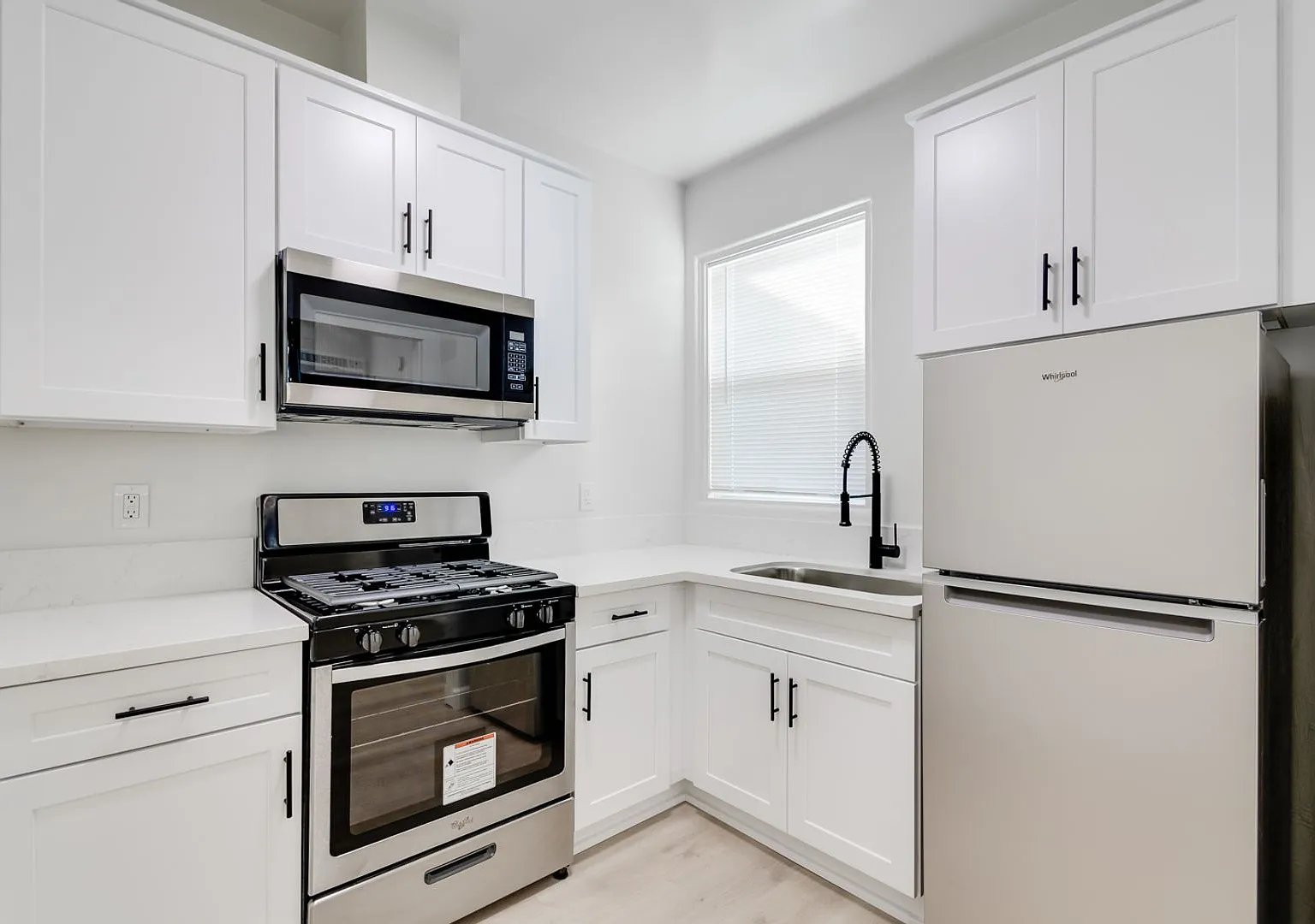 E Street Apartment | Newly Built & Renovated Apartment Homes in Golden Hills! — Photo 1