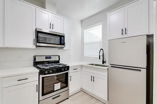 E Street Apartment | Newly Built & Renovated Apartment Homes in Golden Hills! Photo 1 E Street Apartment | Newly Built & Renovated Apartment Homes in Golden Hills! Photo 1