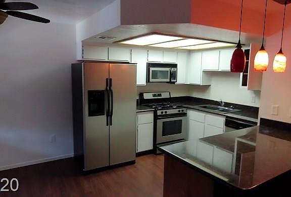 4th image of 841 Rock Springs Dr APT 101