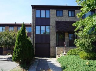 80 Narrows Rd S #7, Staten Island, NY