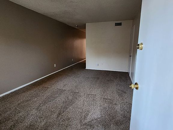 2nd image of 536 Madeira Dr SE #259
