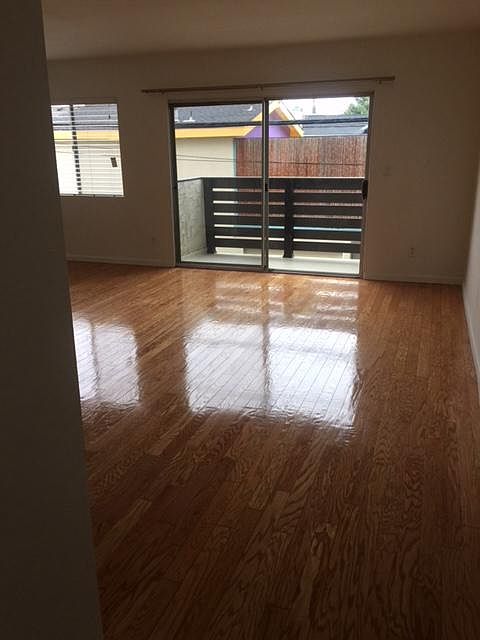 Rear Unit, North Facing, Living Room